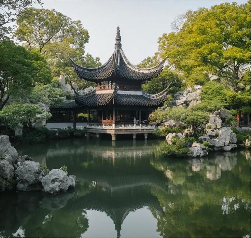 深圳龙岗盼烟餐饮有限公司